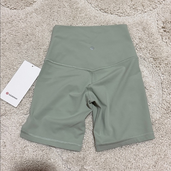 Lululemon HR Short 6” - Picture 3 of 5